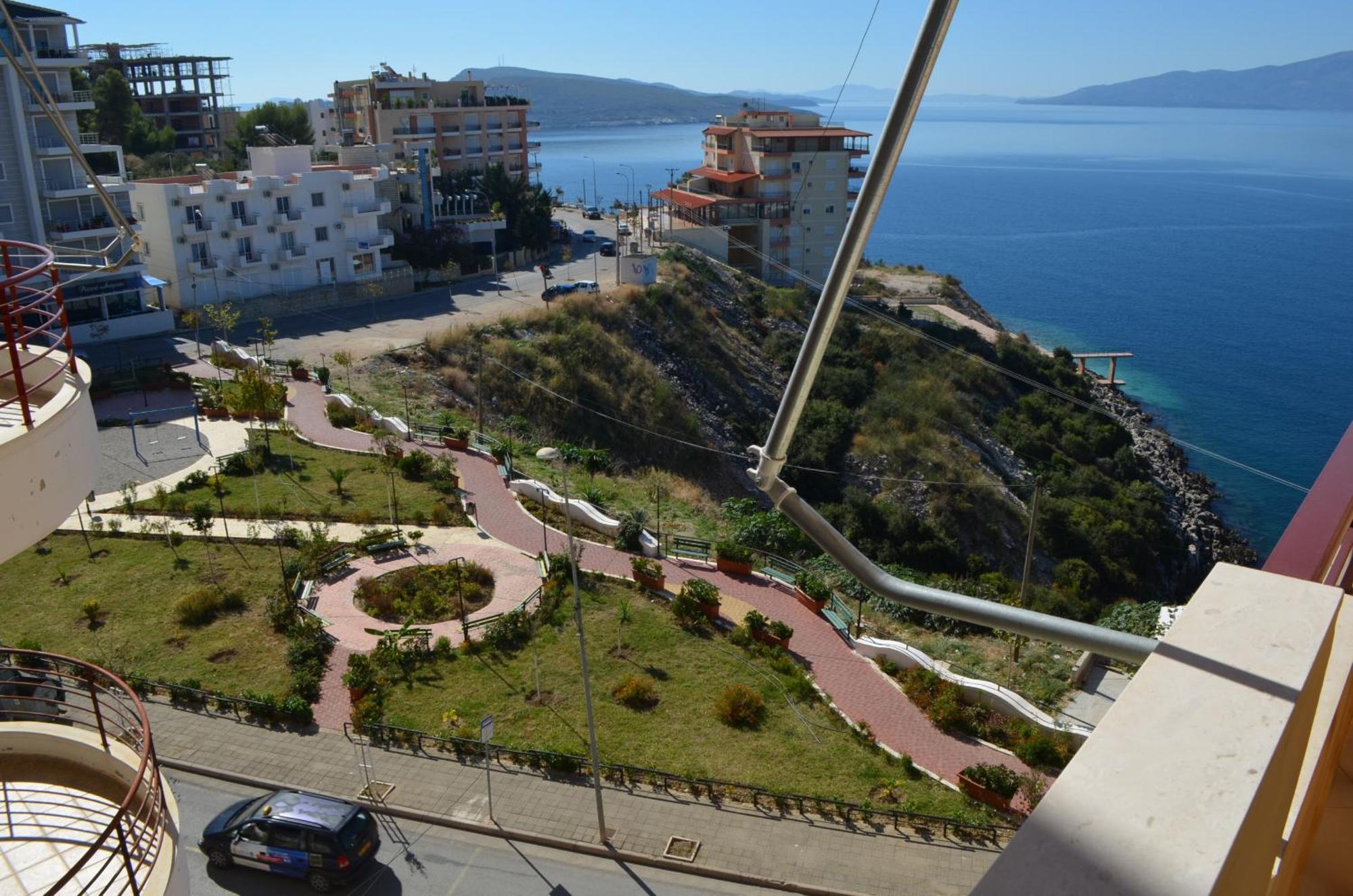 Sunset Penthouse Lägenhet Sarandë Exteriör bild